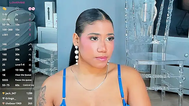 Snapshot of Salome_Diaz_ chatting on February 17, 2025, 10:36 pm Salome Diaz online show from February 17, 2025, 10:36 pm