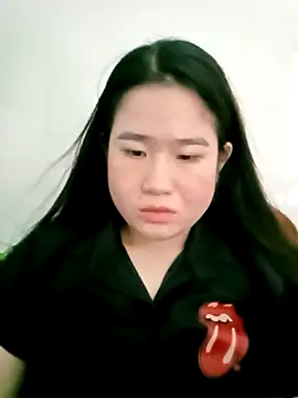 Sahara-lovexoxo online show from February 5, 2025, 5:52 am