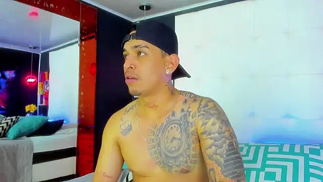 Damian09  online show from December 3, 2024, 3:52 am