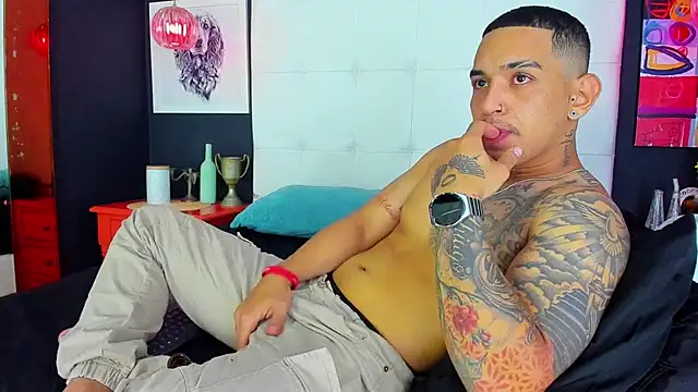 Damian09  online show from December 9, 2024, 4:01 am