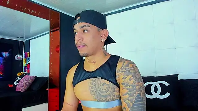 Damian09  online show from March 8, 2025, 4:34 am