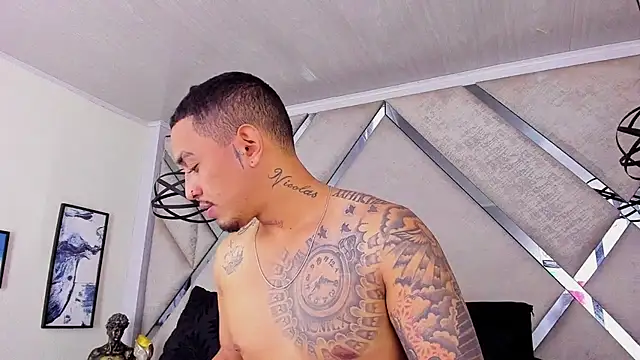 Damian09  online show from January 9, 2026, 9:05 pm