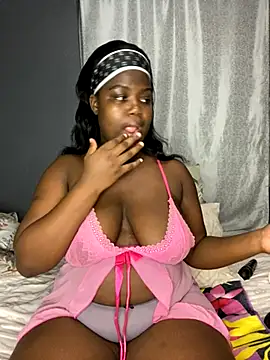 Snapshot of HornyxLadie chatting on October 22, 2025, 12:22 am HornyxLadie online show from October 22, 2025, 12:22 am