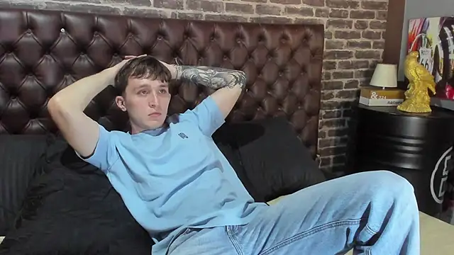 Dylanwhite23  online show from January 11, 2026, 3:55 am