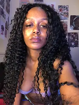 naughtybitches5 online show from July 29, 2026, 5:27 am