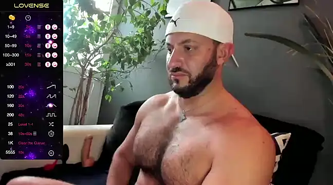 Snapshot of arielenbsas chatting on February 15, 2025, 8:54 pm arielenbsas online show from February 15, 2025, 8:54 pm