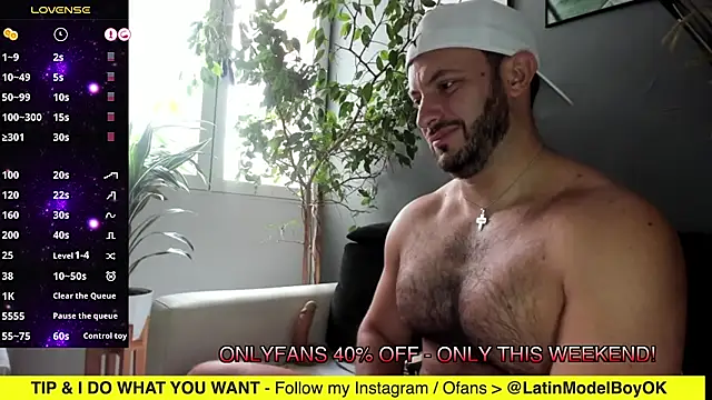 Snapshot of arielenbsas chatting on February 23, 2025, 1:32 pm arielenbsas online show from February 23, 2025, 1:32 pm