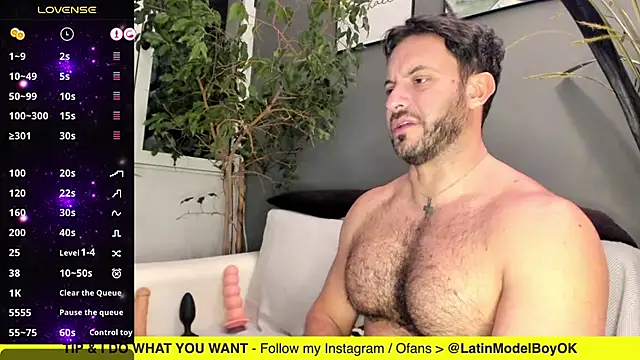 Snapshot of arielenbsas chatting on March 13, 2025, 3:54 am arielenbsas online show from March 13, 2025, 3:54 am