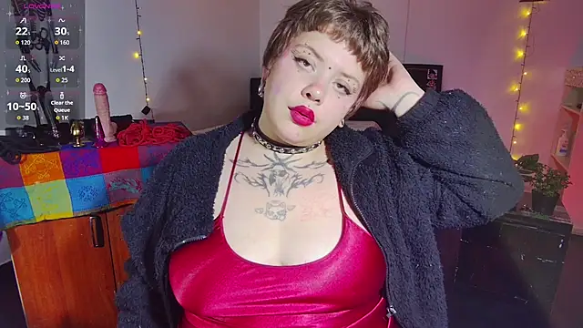 Snapshot of Sabrina_scarlett chatting on March 6, 2026, 2:08 am Sabrina scarlett online show from March 6, 2026, 2:08 am