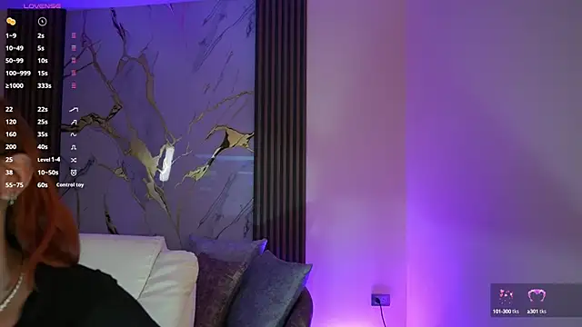 Snapshot of Anybuny chatting on October 1, 2025, 11:49 am Anybuny online show from October 1, 2025, 11:49 am