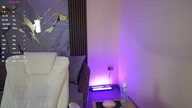 Snapshot of Anybuny chatting on October 22, 2025, 12:38 pm Anybuny online show from October 22, 2025, 12:38 pm