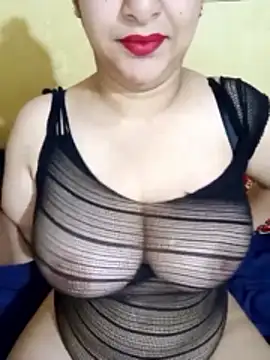 Snapshot of pipachox chatting on January 10, 2026, 9:41 pm pipachox online show from January 10, 2026, 9:41 pm