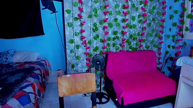 Snapshot of AngelaCoffee chatting on May 5, 2026, 2:52 am AngelaCoffee online show from May 5, 2026, 2:52 am