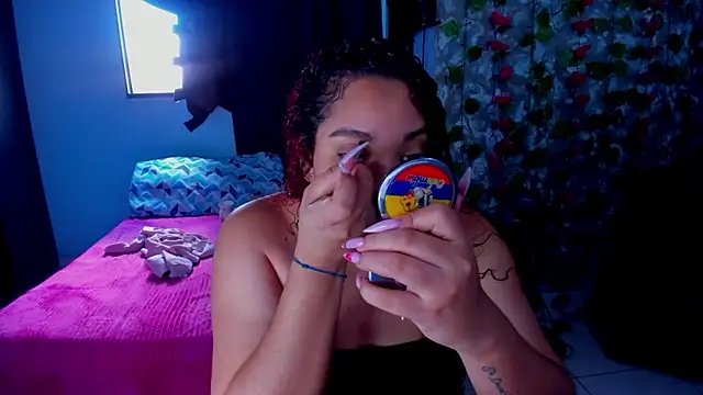 Snapshot of AngelaCoffee chatting on June 10, 2026, 7:02 pm AngelaCoffee online show from June 10, 2026, 7:02 pm