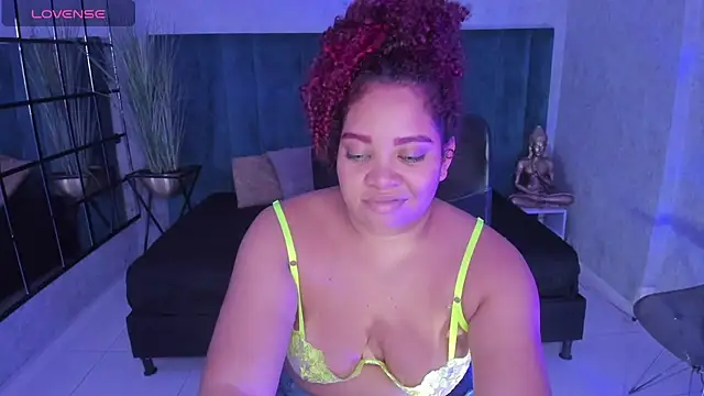 Snapshot of AngelaCoffee chatting on July 14, 2026, 10:21 am AngelaCoffee online show from July 14, 2026, 10:21 am