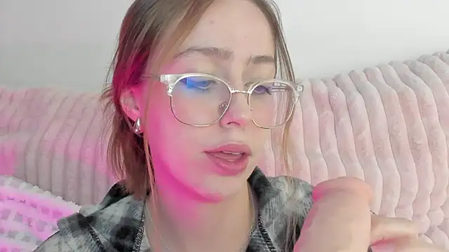 Snapshot of SofiaGc chatting on February 1, 2025, 3:41 am SofiaGc online show from February 1, 2025, 3:41 am