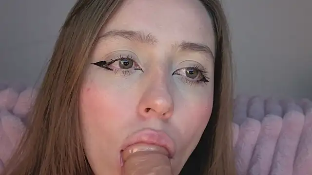 Snapshot of SofiaGc chatting on October 4, 2025, 3:37 am SofiaGc online show from October 4, 2025, 3:37 am