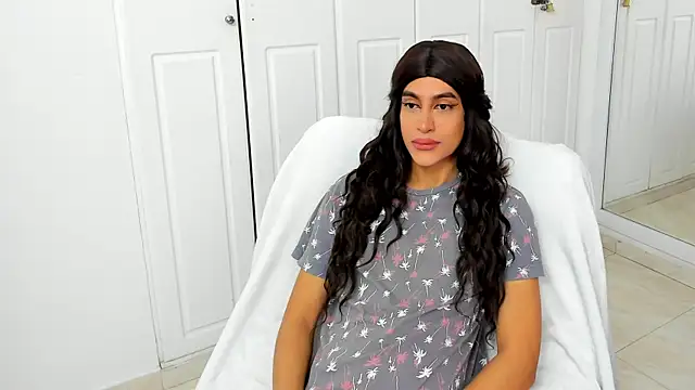  cat 18 online show from March 22, 2025, 2:03 pm