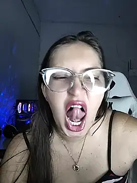 Snapshot of dani123unica chatting on June 11, 2026, 10:24 am dani123unica online show from June 11, 2026, 10:24 am