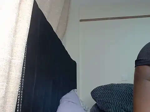 Snapshot of sexxyykittyy chatting on June 4, 2026, 5:13 am sexxyykittyy online show from June 4, 2026, 5:13 am