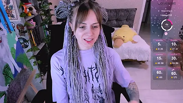 NaniMoore online show from December 25, 2024, 11:11 am