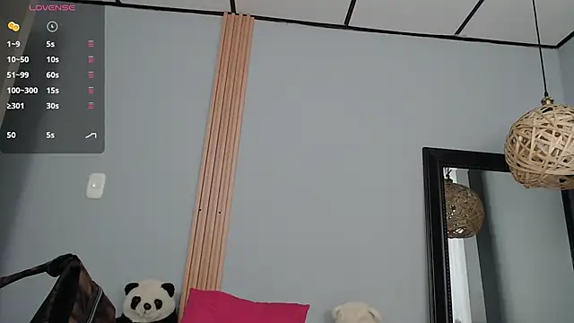 Snapshot of Thayssa_ross chatting on January 25, 2025, 12:26 pm Thayssa ross online show from January 25, 2025, 12:26 pm