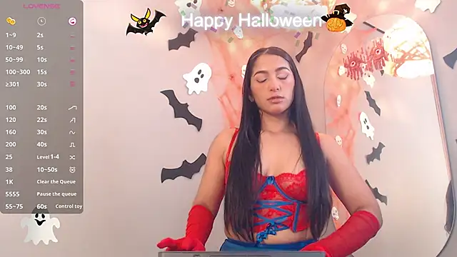 Snapshot of Thayssa_ross chatting on October 31, 2025, 12:39 pm Thayssa ross online show from October 31, 2025, 12:39 pm