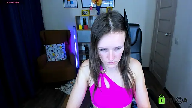 Snapshot of FrancescaCollins chatting on February 18, 2025, 11:11 am FrancescaCollins online show from February 18, 2025, 11:11 am