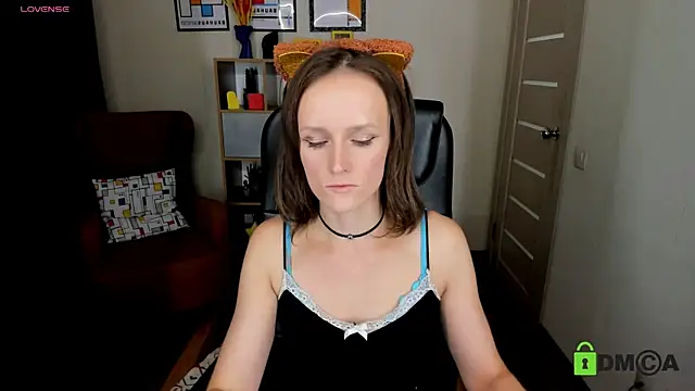 Snapshot of FrancescaCollins chatting on October 3, 2025, 3:42 pm FrancescaCollins online show from October 3, 2025, 3:42 pm