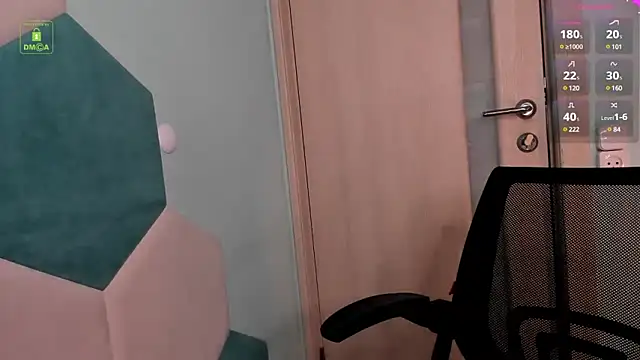 Snapshot of MarkGWalker chatting on December 12, 2024, 4:37 am MarkGWalker online show from December 12, 2024, 4:37 am