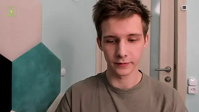 Snapshot of MarkGWalker chatting on December 18, 2024, 2:17 pm MarkGWalker online show from December 18, 2024, 2:17 pm