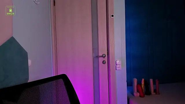 Snapshot of MarkGWalker chatting on February 28, 2025, 4:32 am MarkGWalker online show from February 28, 2025, 4:32 am