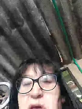 Snapshot of clarita_01 chatting on November 11, 2025, 11:32 am clarita 01 online show from November 11, 2025, 11:32 am