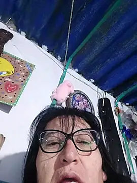 Snapshot of clarita_01 chatting on May 8, 2026, 10:09 am clarita 01 online show from May 8, 2026, 10:09 am