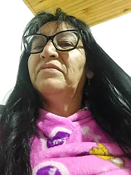 Snapshot of clarita_01 chatting on May 12, 2026, 12:41 am clarita 01 online show from May 12, 2026, 12:41 am