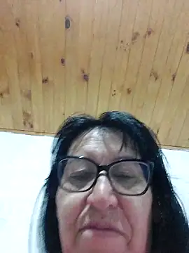 Snapshot of clarita_01 chatting on May 15, 2026, 10:22 am clarita 01 online show from May 15, 2026, 10:22 am