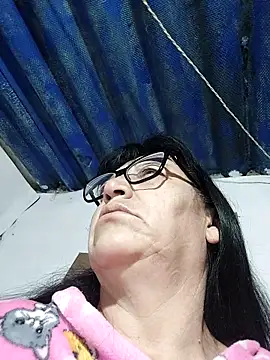 Snapshot of clarita_01 chatting on May 27, 2026, 11:07 am clarita 01 online show from May 27, 2026, 11:07 am