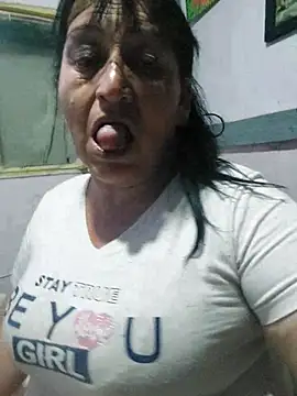 Snapshot of clarita_01 chatting on July 9, 2026, 12:48 am clarita 01 online show from July 9, 2026, 12:48 am
