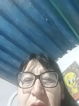 Snapshot of clarita_01 chatting on July 29, 2026, 10:13 am clarita 01 online show from July 29, 2026, 10:13 am