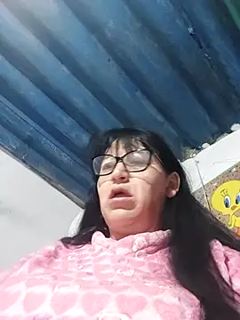 Snapshot of clarita_01 chatting on July 30, 2026, 10:25 am clarita 01 online show from July 30, 2026, 10:25 am