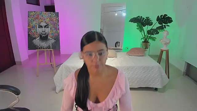 JANYLOVE   online show from September 25, 2025, 10:52 am