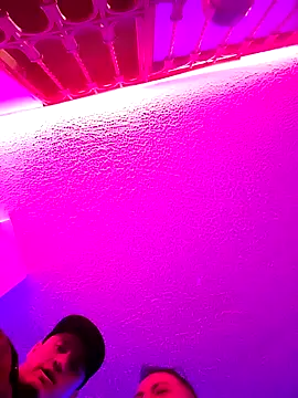 Kingkushflow online show from March 20, 2026, 7:02 am