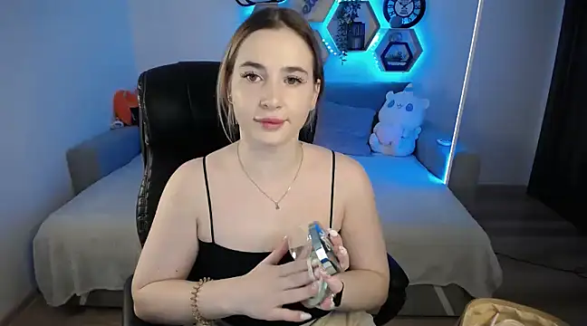 SabrinViolet online show from February 11, 2025, 9:09 am