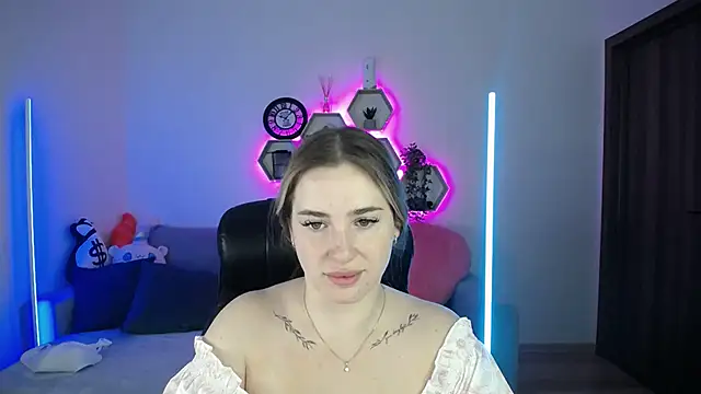 SabrinViolet online show from September 26, 2025, 8:07 am