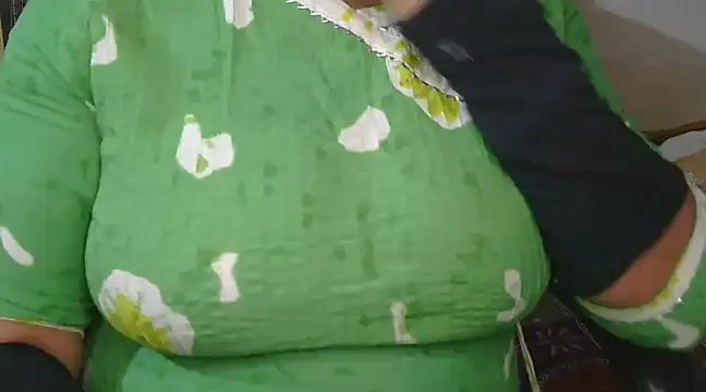 Cute Ruhi99 online show from February 26, 2025, 7:42 am