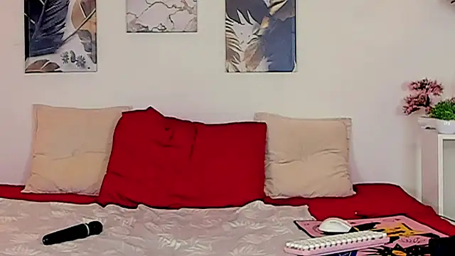 Snapshot of AriFleow chatting on February 7, 2025, 2:04 pm AriFleow online show from February 7, 2025, 2:04 pm