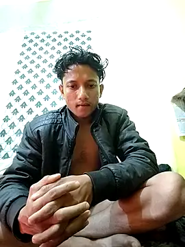Snapshot of Indiandaddy11 chatting on December 19, 2025, 8:16 pm Indiandaddy11 online show from December 19, 2025, 8:16 pm