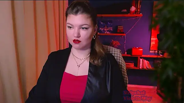 VioletteWay online show from February 19, 2025, 4:00 pm