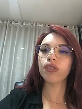 Snapshot of elizatexx chatting on July 25, 2026, 8:23 am elizatexx online show from July 25, 2026, 8:23 am