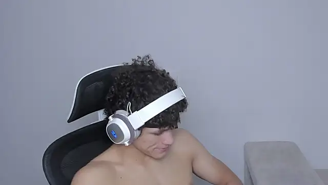 laurent nova online show from September 25, 2025, 8:29 am